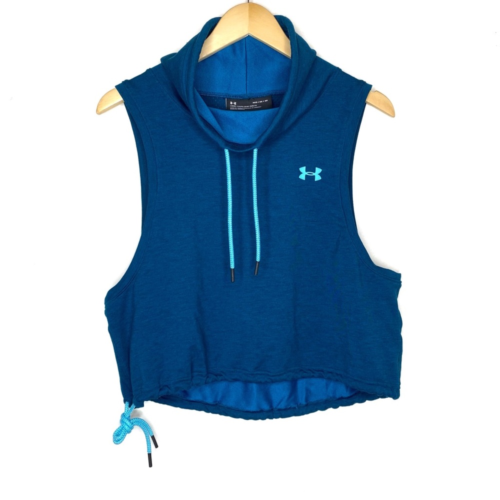 Under Armour Blue Feathereight Sleeveless Top / Size Medium